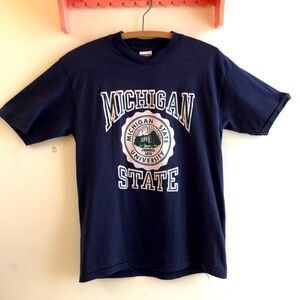 Vintage Michigan State University tee size Large Navy blue w white green graphic